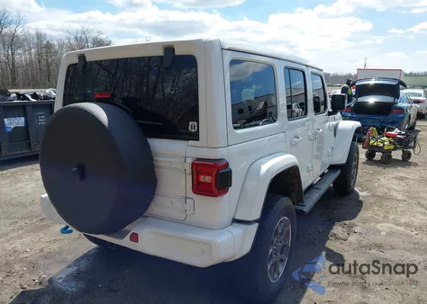 2024 Jeep Wrangler 4Xe Summit 4Xe from USA, damaged, VIN 1C4RJXU61RW152794